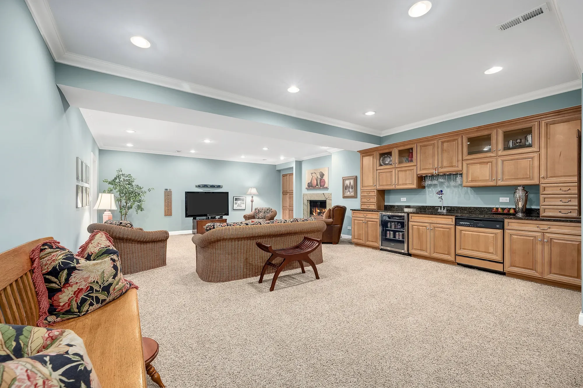 802 Kenmare Drive , Burr Ridge, IL 60527, Burr Ridge, Illinois, United States. - Photo 5
