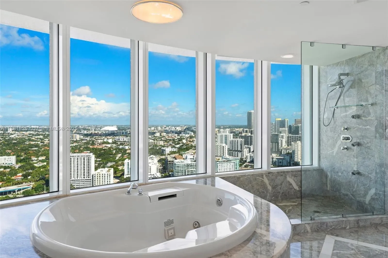 1643 Brickell Ave 4102, Miami, Florida, United States. - Photo 24