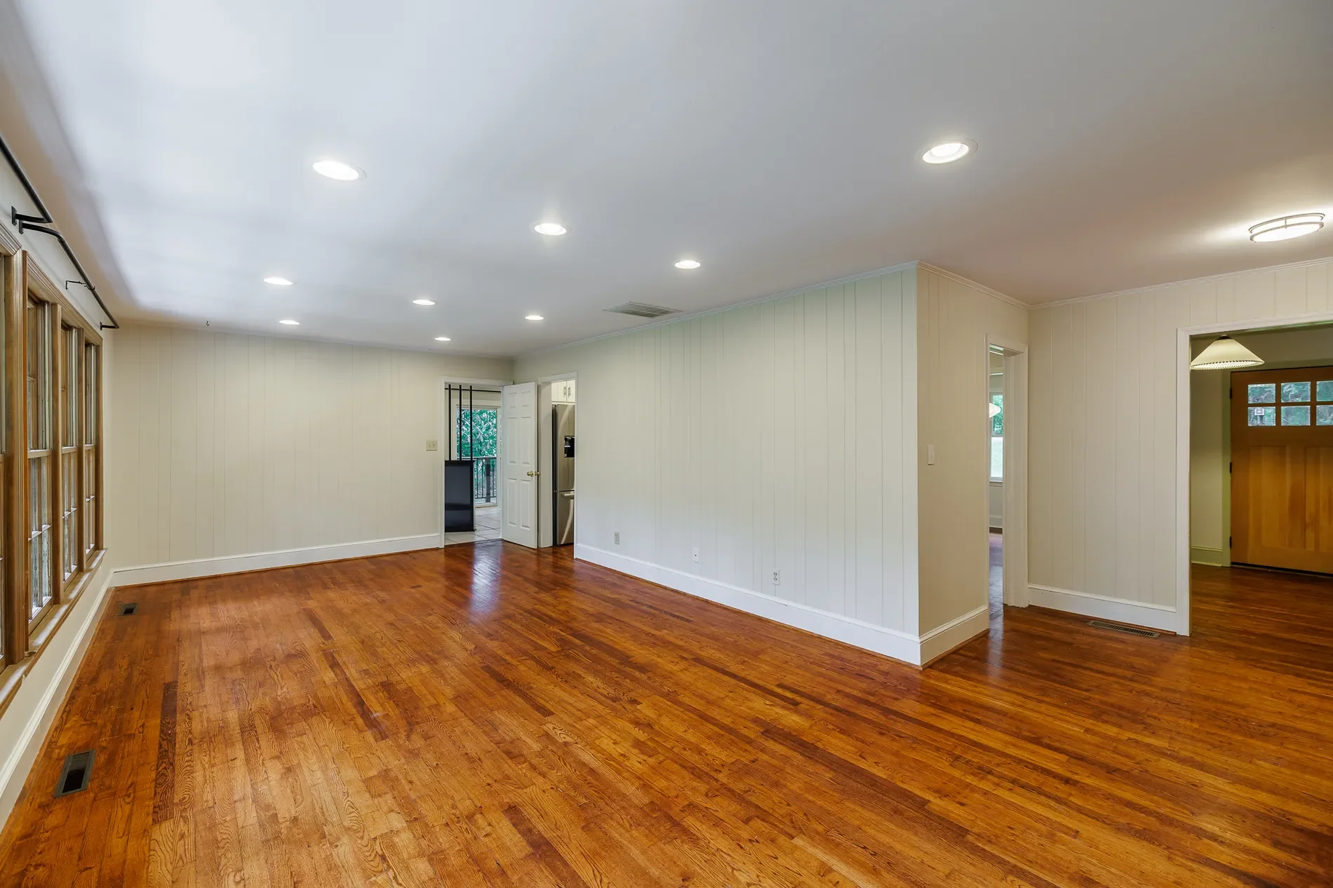 Gallery photo 4