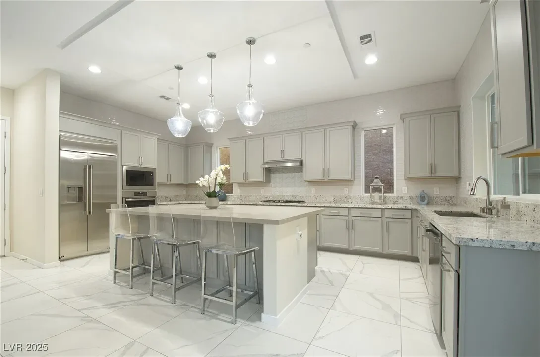 8 Vista Outlook Street, Henderson, Nevada, United States. - Photo 40