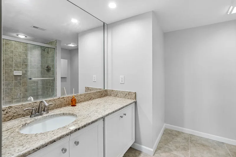 100 Oakmont Lane , 301, Belleair, FL 33756, Clearwater, Florida, United States. - Photo 24