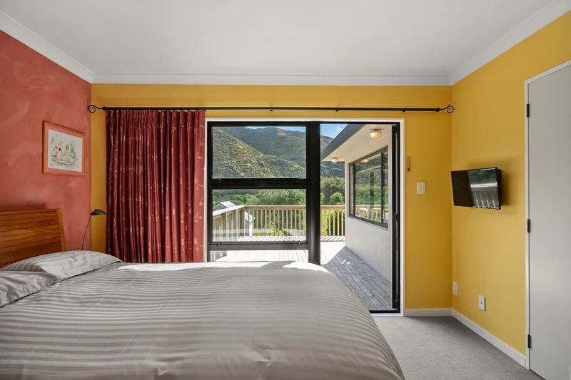 1276 Coast Road Wainuiomata, Lower Hutt, WGN 5373, Lower Hutt, Wellington, New Zealand. - Photo 22