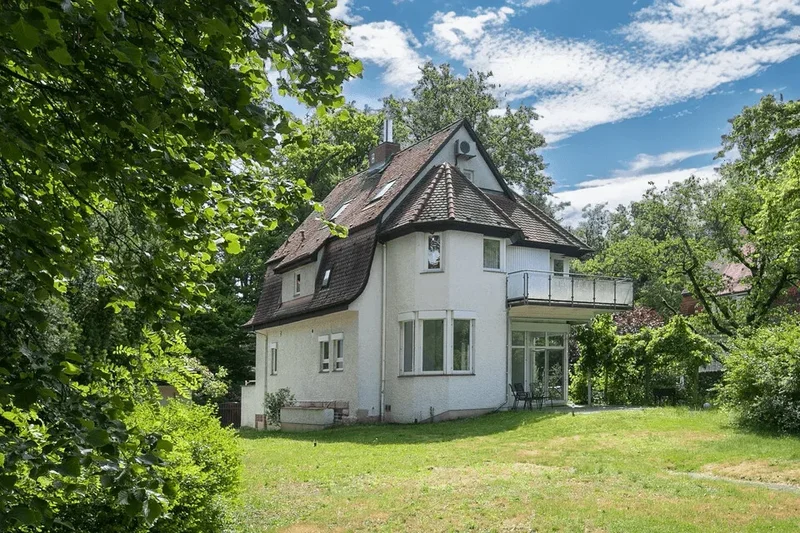 Dreieich, Hessen, Germany. - Photo 7
