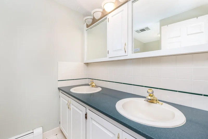 6 Chaffee Lane, Farmington, CT 06085, Farmington, Connecticut, United States. - Photo 19