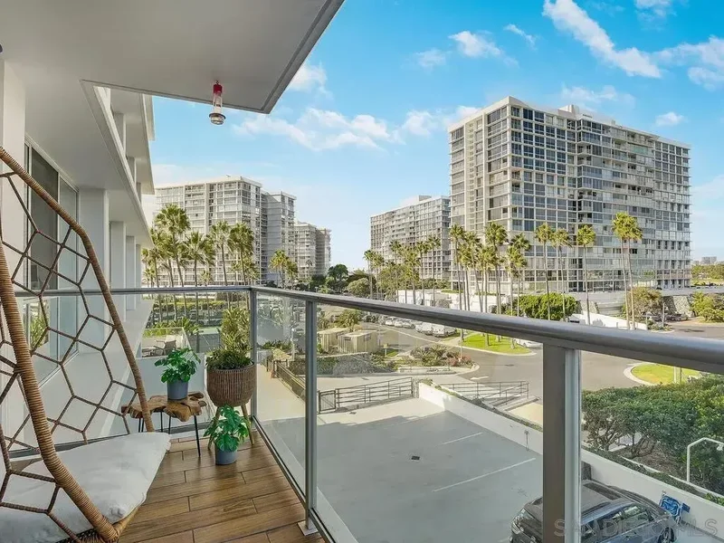 1830 Avenida Del Mundo Unit# 403, Coronado, CA 92118, Coronado, California, United States. - Photo 7