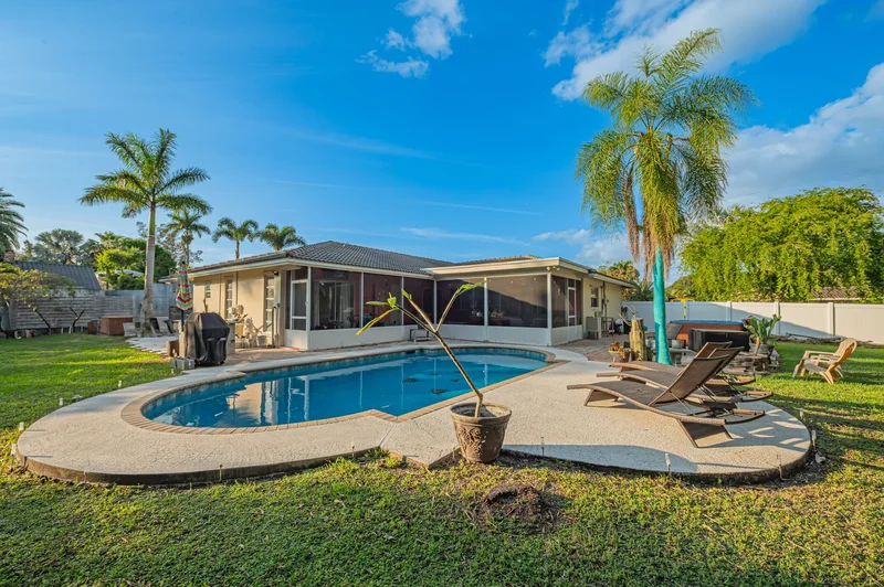 11400 Tara Dr , Plantation, FL 33325, Davie, Florida, United States. - Photo 16