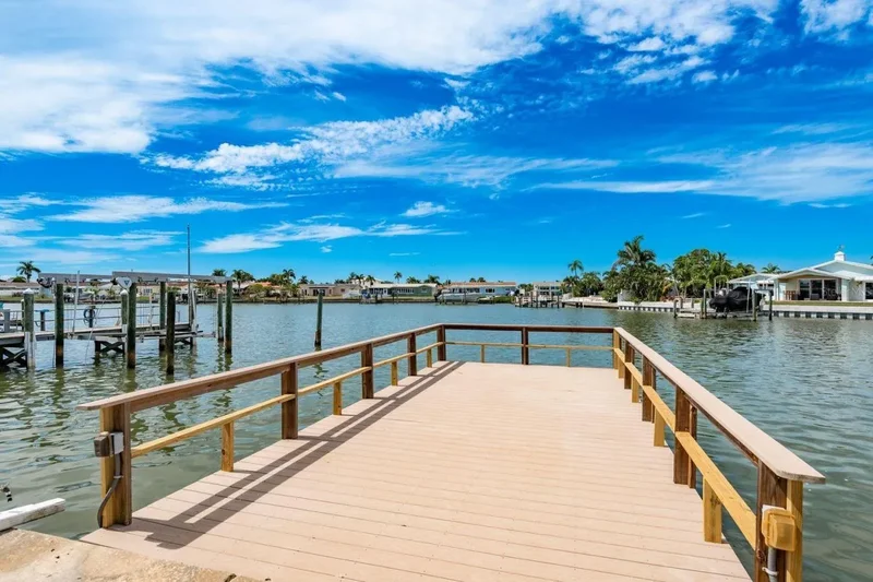 417 E BOCA CIEGA POINT BLVD N #417, Madeira Beach, Florida, United States. - Photo 27