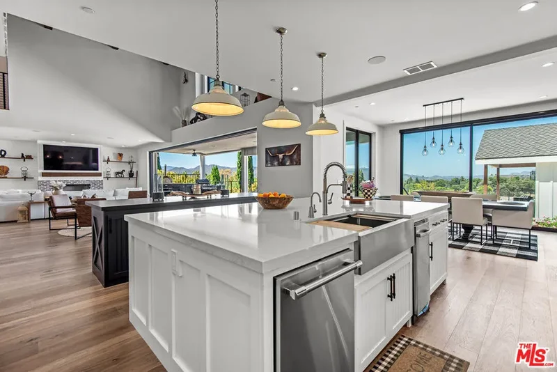 1649 Hauser Circle, Thousand Oaks, California, United States. - Photo 14