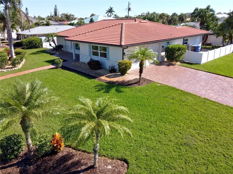 431 VILLAS DRIVE, VENICE, FL 34285, Venice, Florida, United States. - Photo 30