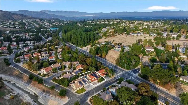 24411 Highlander Road, Bell Canyon, California, United States. - Photo 50
