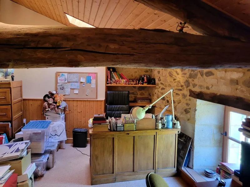 Dordogne, Nontron, Nouvelle-Aquitaine, France. - Photo 15