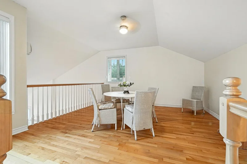 261 Rue Marineau 302, Laval, Quebec, Canada. - Photo 40