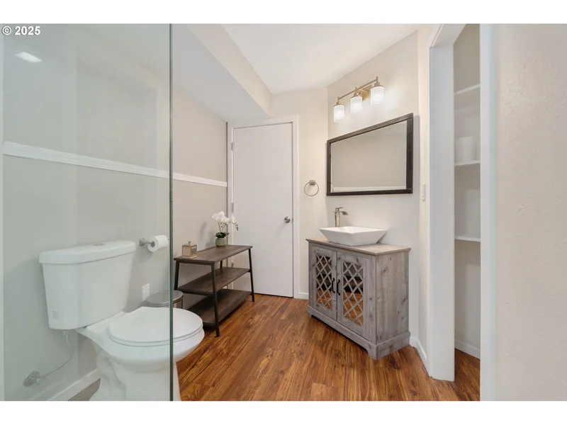 7766 SW BAYBERRY DR, Beaverton, OR 97007, Beaverton, Oregon, United States. - Photo 32