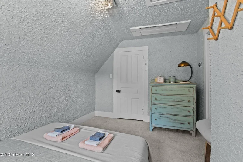 301 Broad Street, Beaufort, NC 28516, Beaufort, North Carolina, United States. - Photo 18