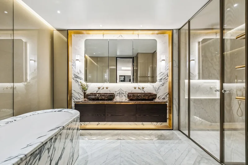 Stanhope Gate, Mayfair, W1K, London, England, United Kingdom. - Photo 4