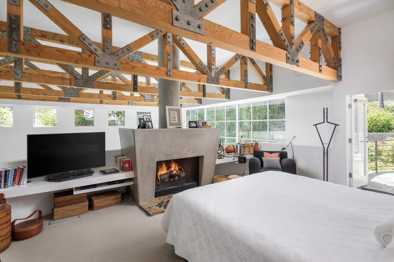255 S Bentley Ave, Los Angeles, CA 90049, Los Angeles, California, United States. - Photo 17