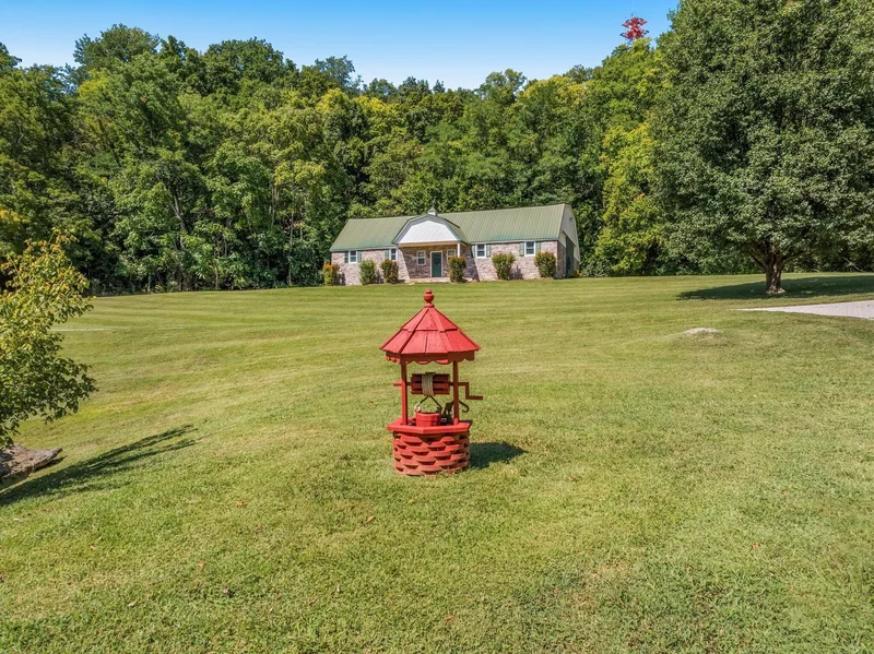1026 Holly Tree Gap Rd, Nashville, Tennessee, United States. - Photo 59