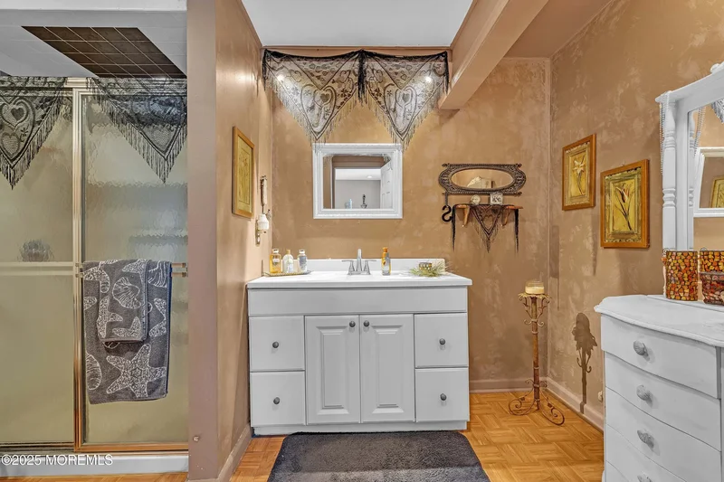 2 Apache Drive, Toms River, NJ 08753, Toms River, New Jersey, United States. - Photo 8