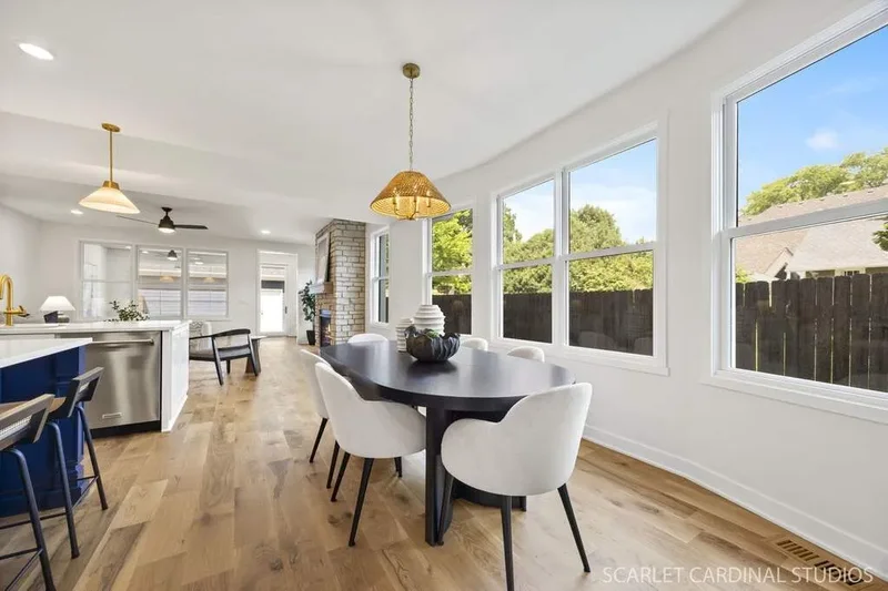 717 N. Brainard Street, Naperville, IL, 60563, USA, Naperville, Illinois, United States. - Photo 8