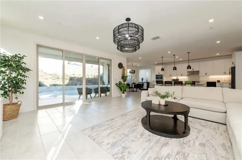 295 Autumn Way, Rancho Mission Viejo, California, United States. - Photo 14