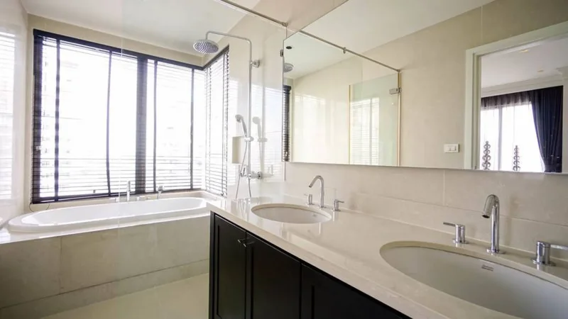 Bangkok, Phrom Phong, Bangkok, Bangkok, Thailand. - Photo 5