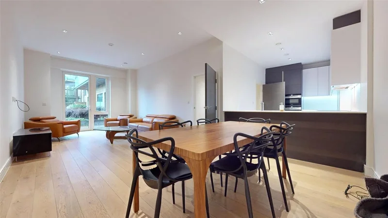 8 Kew Bridge Road Brentford, London, UNITED KINGDOM OF GREAT BRITAIN AND NORTHERN IRELAND, Brentford, England, United Kingdom. - Photo 9