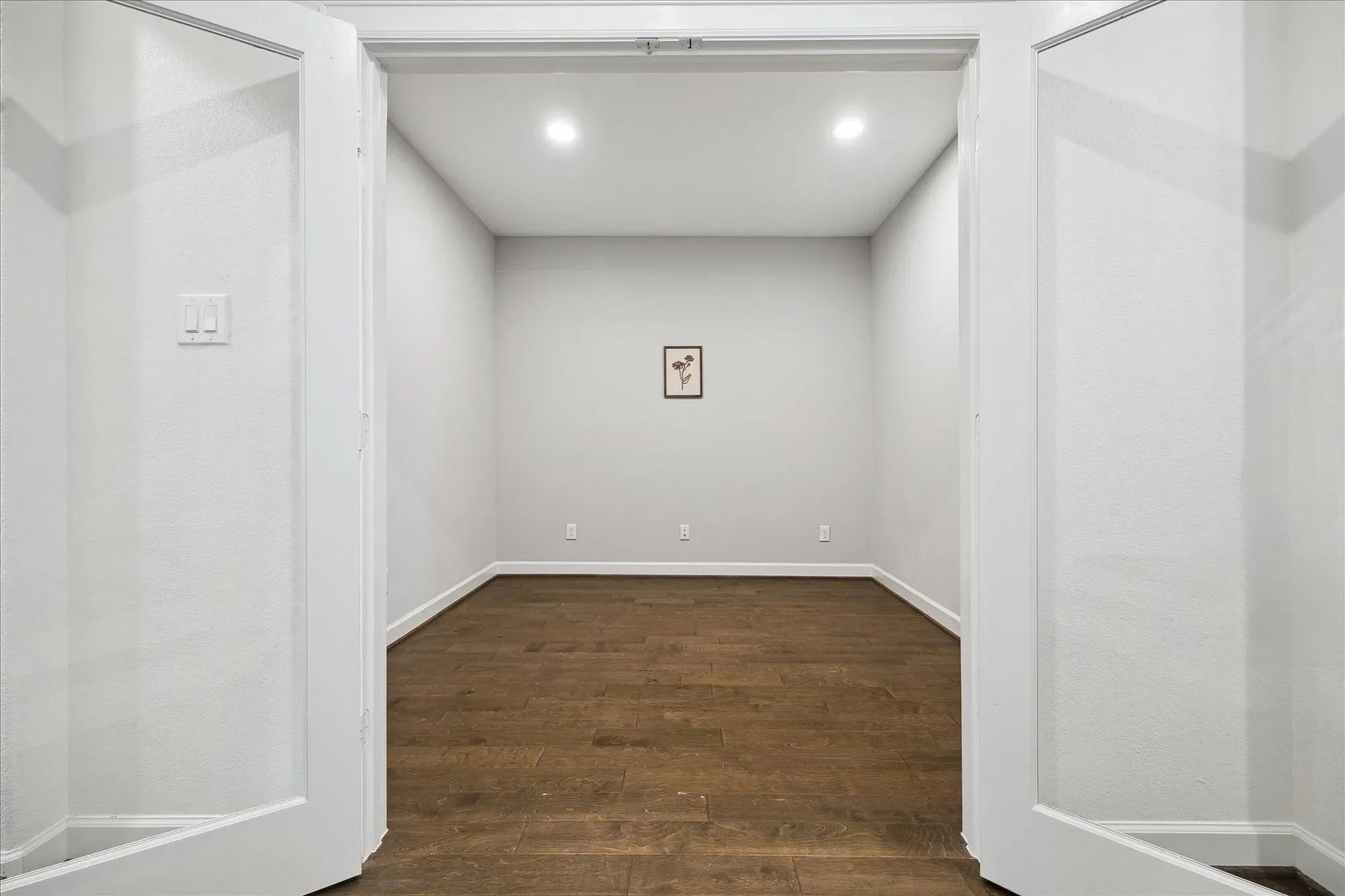 2430 Sheridan Street, Houston, Texas, United States. - Photo 8
