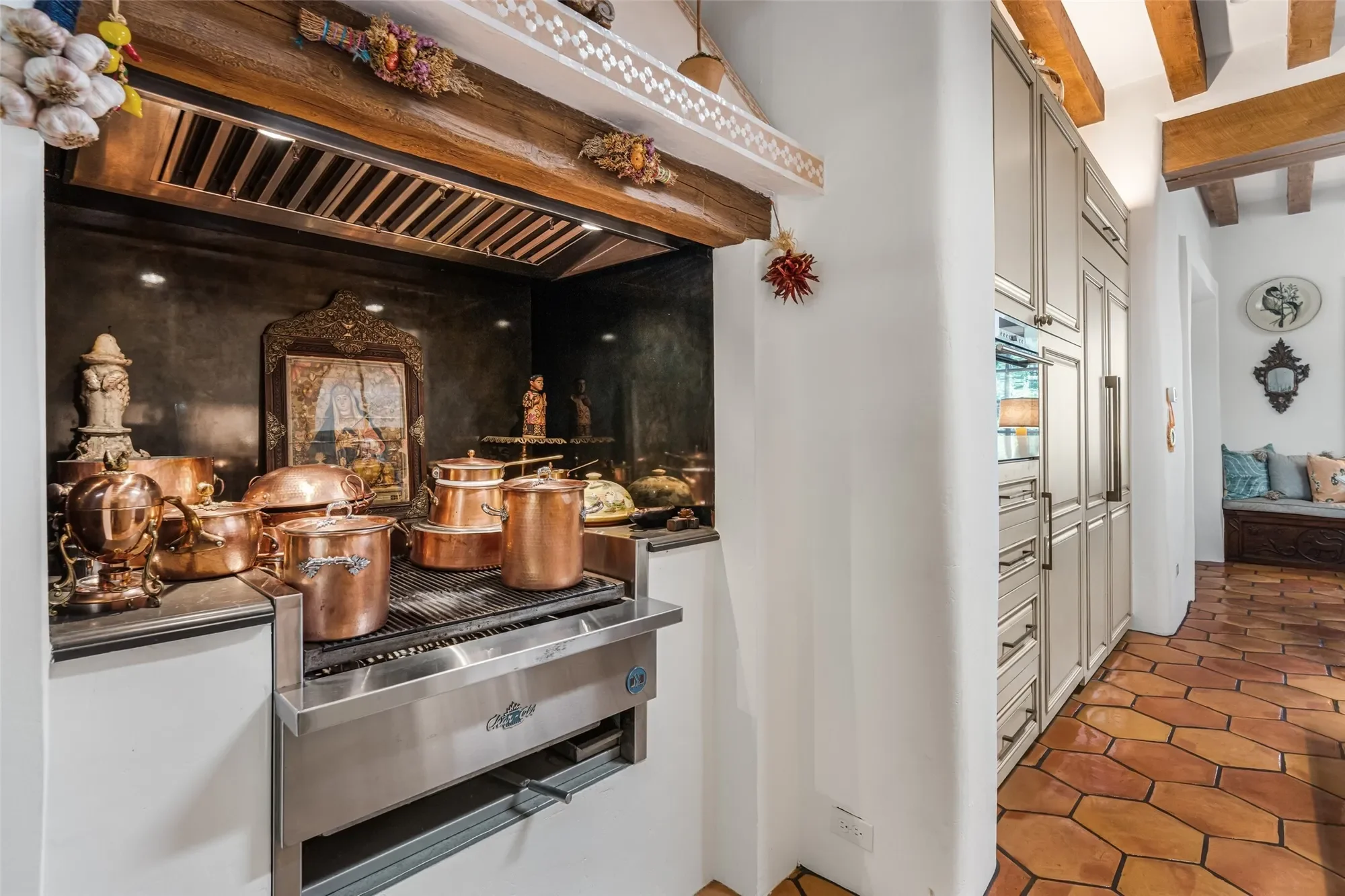 1379 Canyon Road , Santa Fe, NM 87501, Santa Fe, New Mexico, United States. - Photo 11