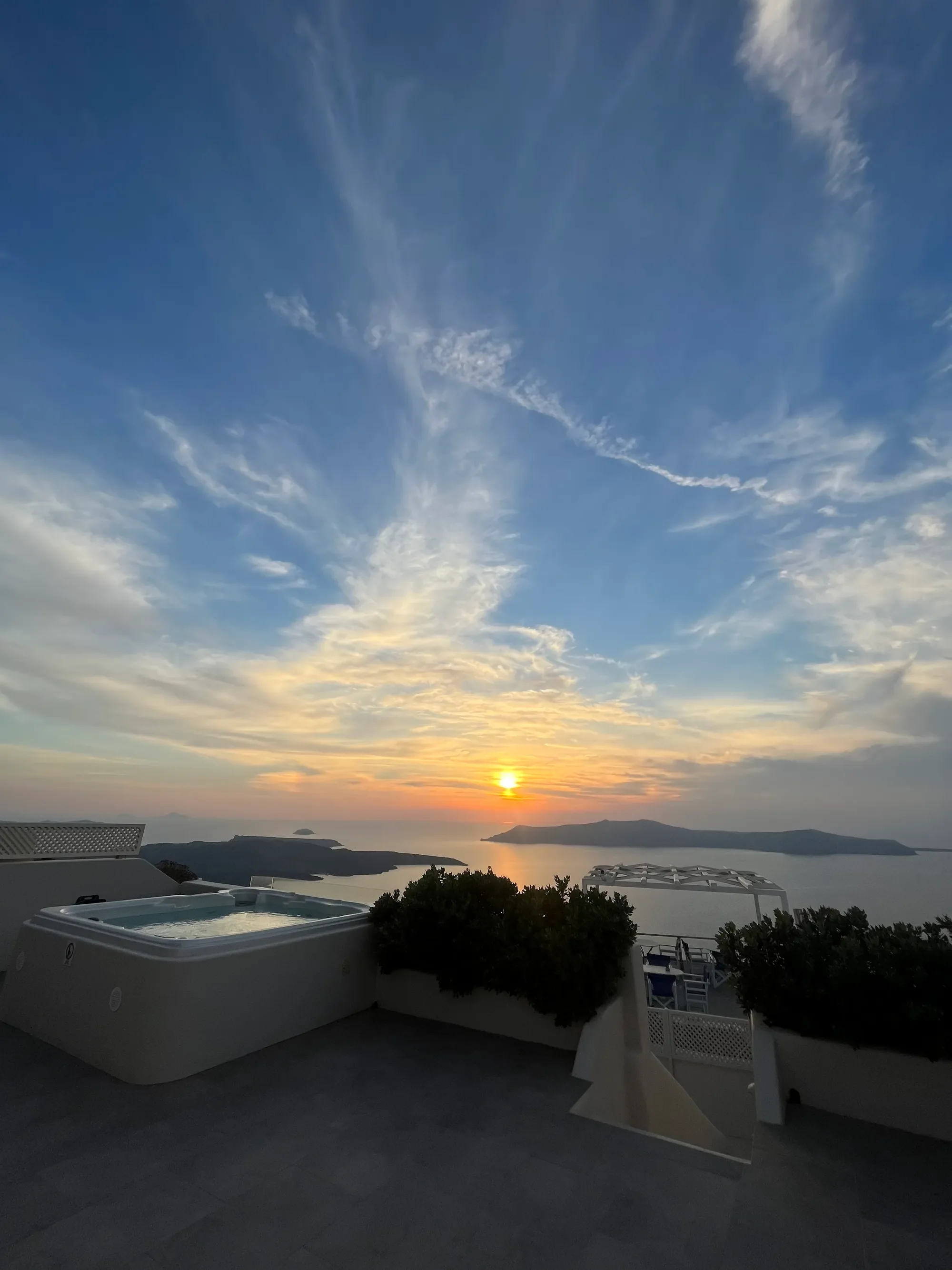 Santorini 847 00, Greece, Thira, Aegean, Greece. - Photo 2
