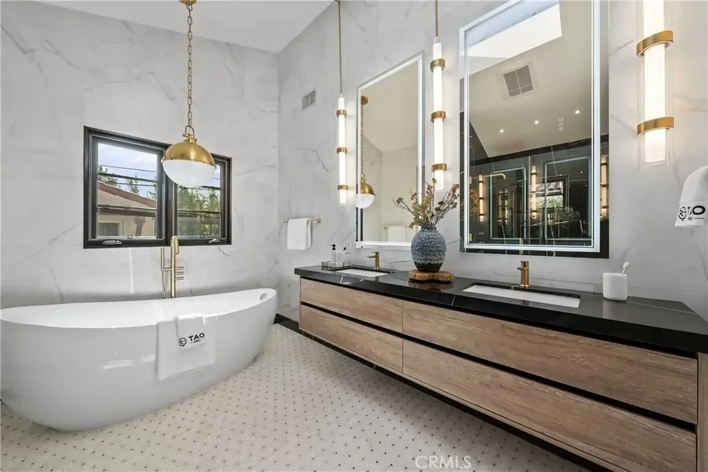 2460 Cumberland, San Marino, California, United States. - Photo 27