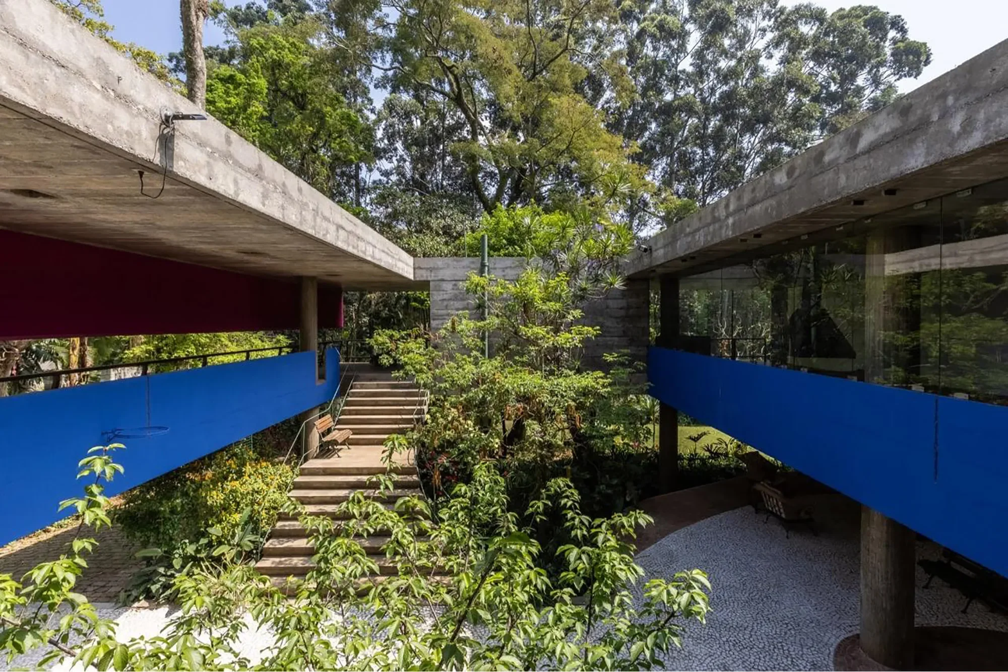 Exterior photo 10