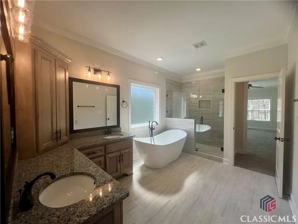 1931 Blazing Star Court, Winder, Georgia, United States. - Photo 4
