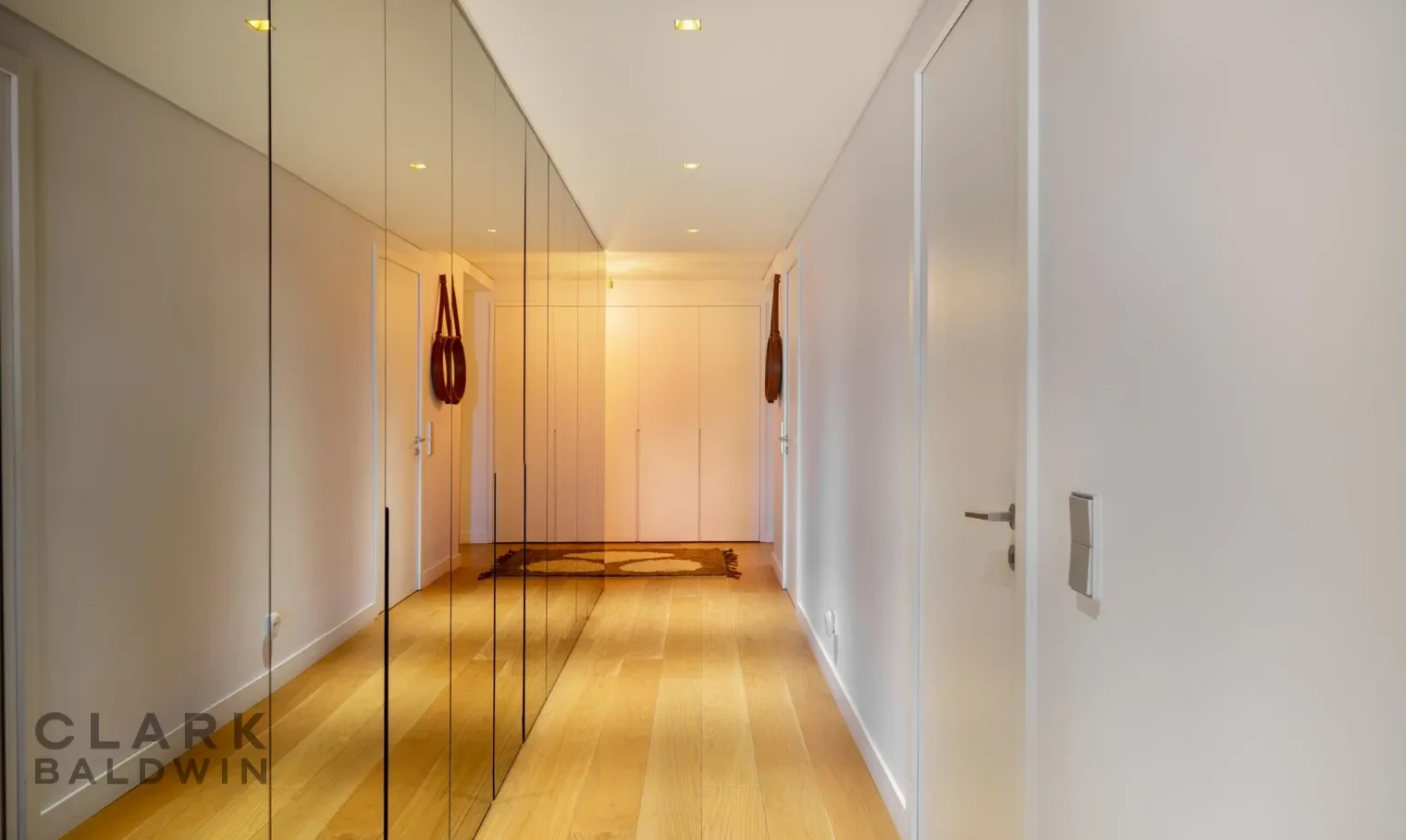 Gallery photo 2