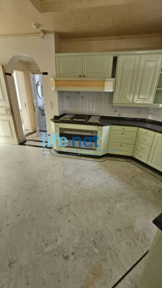 Gallery photo 6