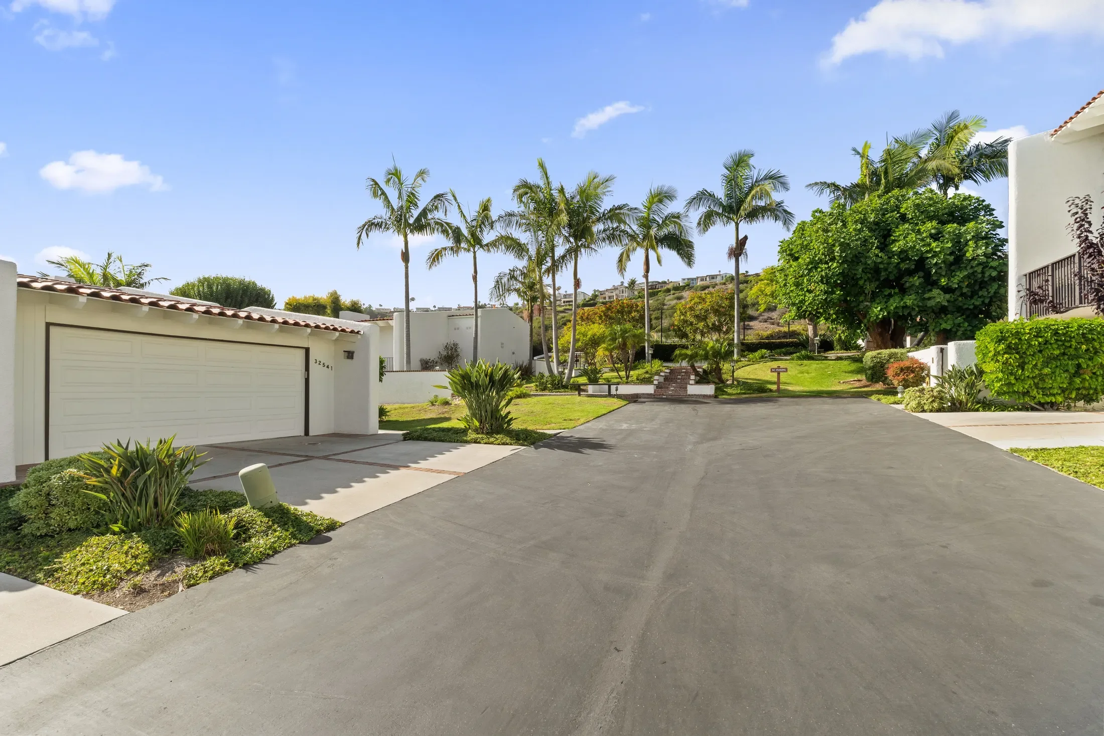 32541 Coastsite Drive , Rancho Palos Verdes, CA 90275, Rolling Hills, California, United States. - Photo 4