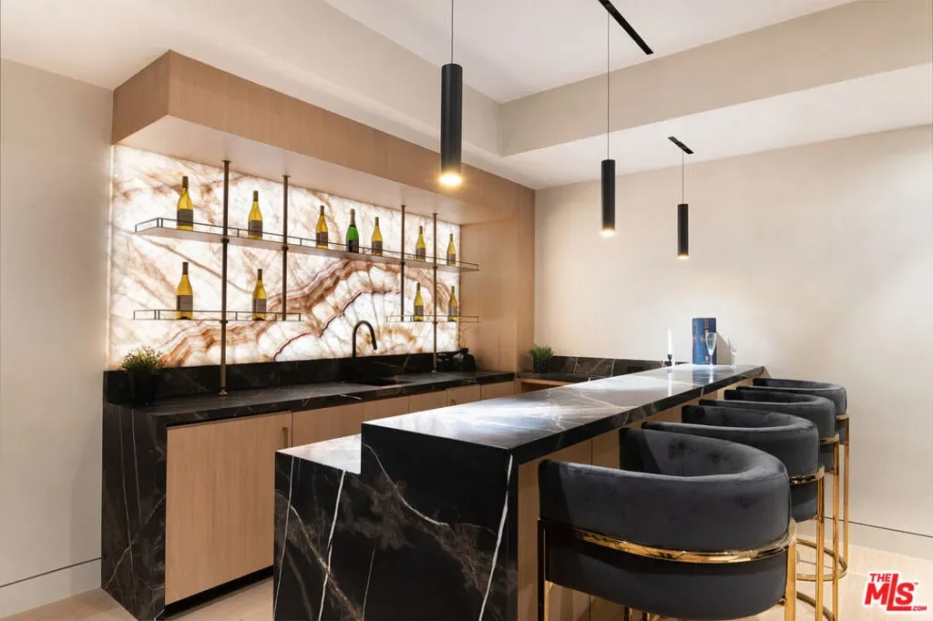 2641 Hutton Drive, Beverly Hills, California, United States. - Photo 42