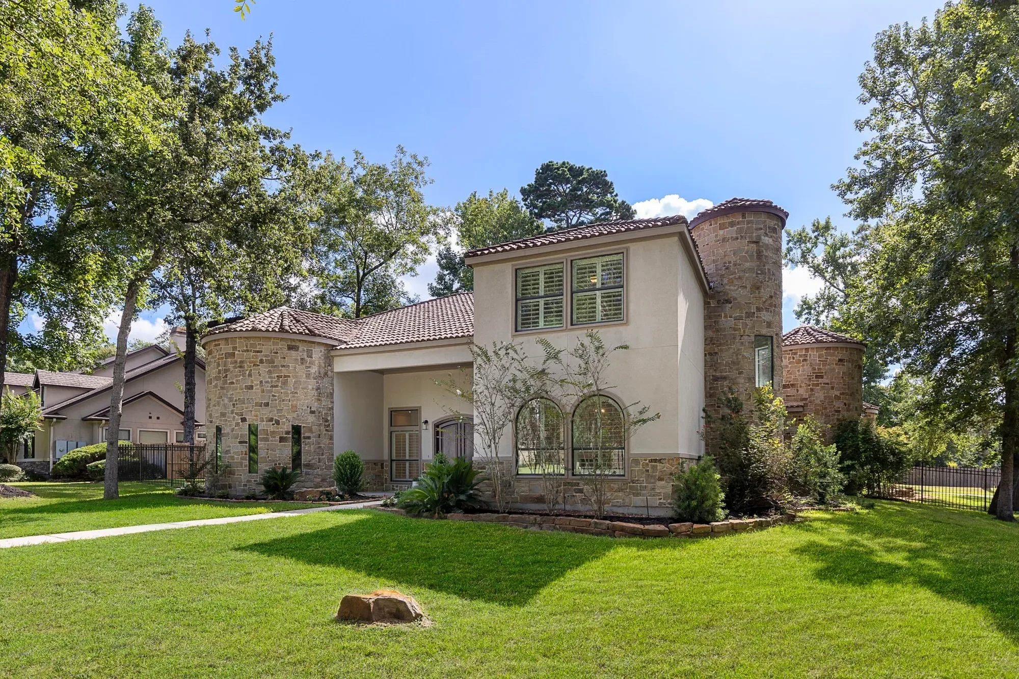 Gallery photo 6