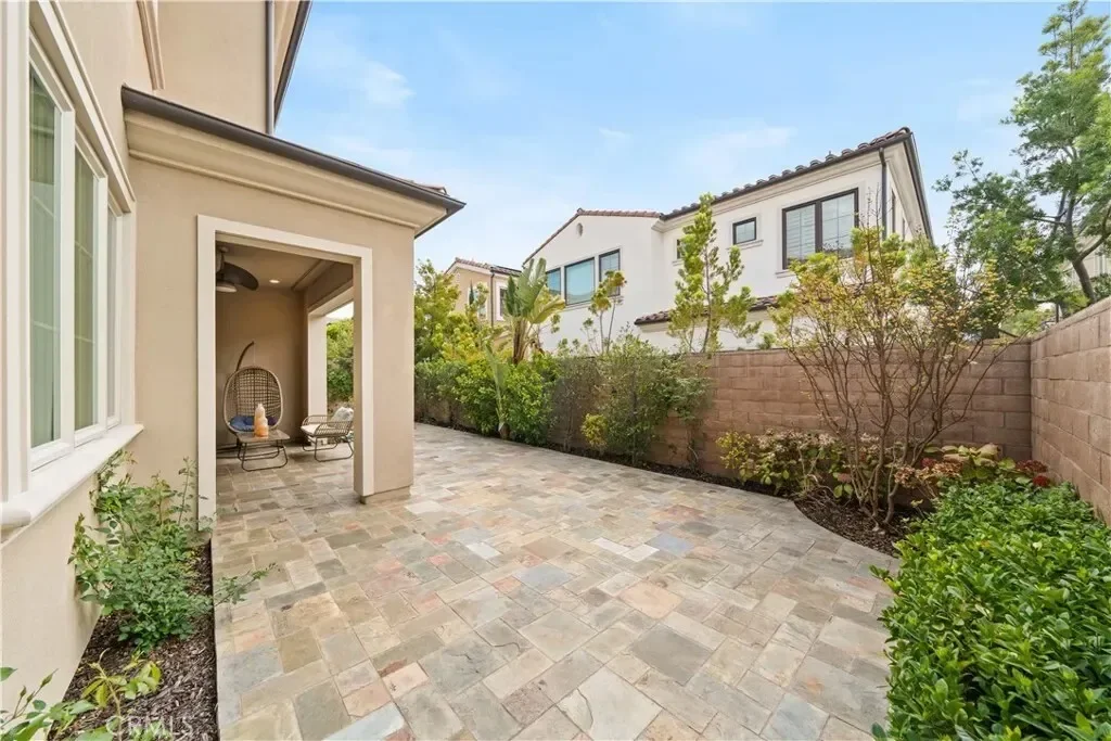 90 Rockinghorse, Irvine, California, United States. - Photo 21