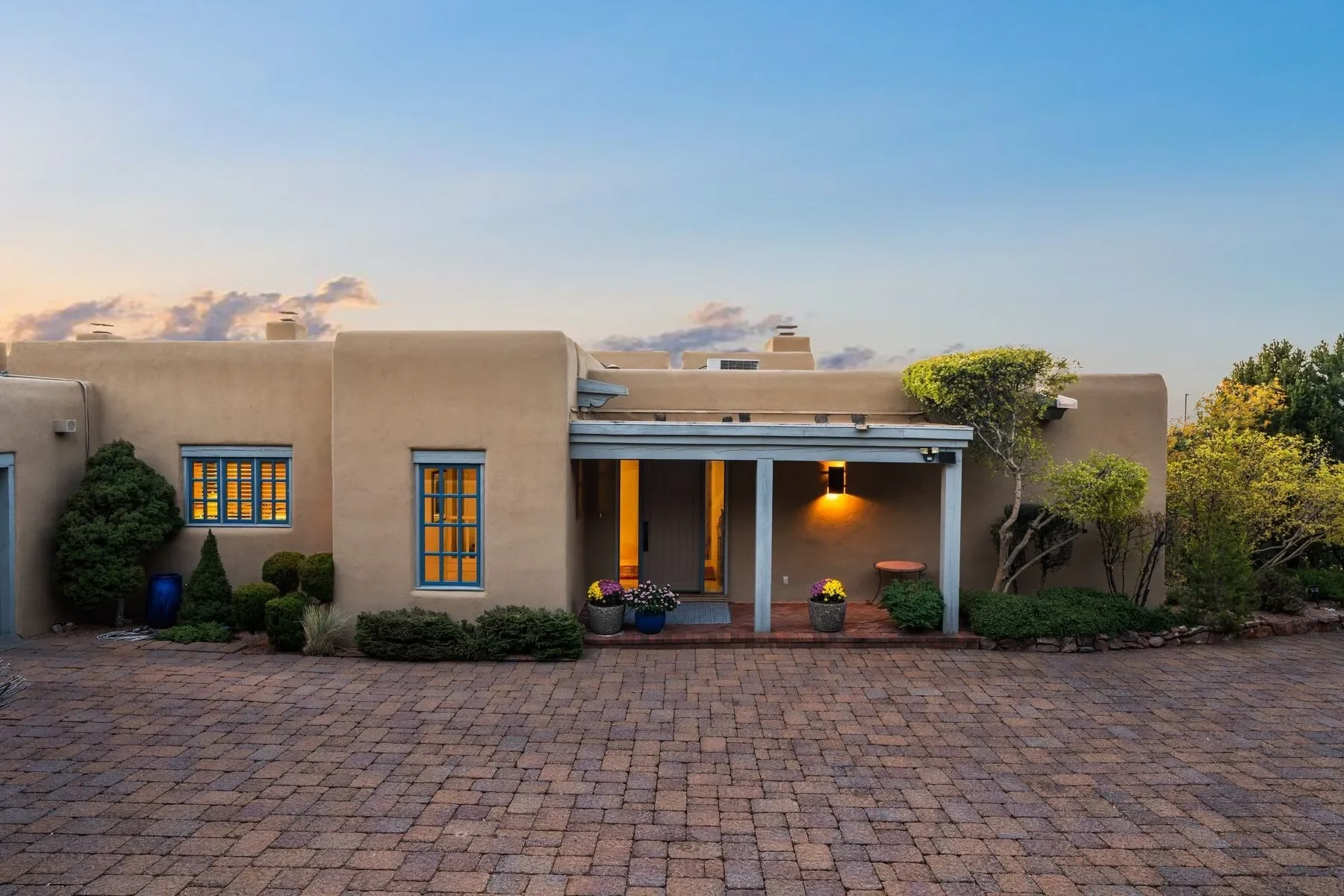 1420 Canada Del Sur, Santa Fe, NM 87501, Santa Fe, New Mexico, United States. - Photo 49