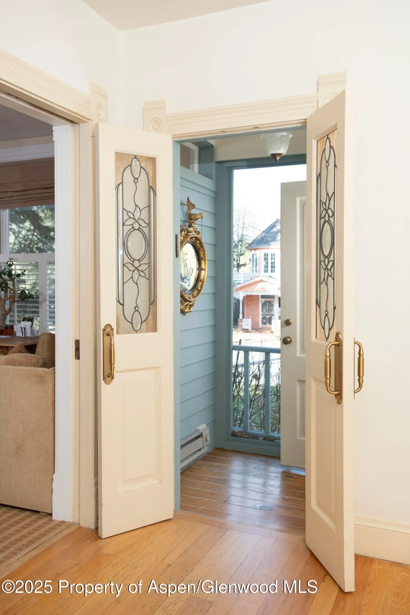 715 W Smuggler Street, Aspen, Colorado, United States. - Photo 25