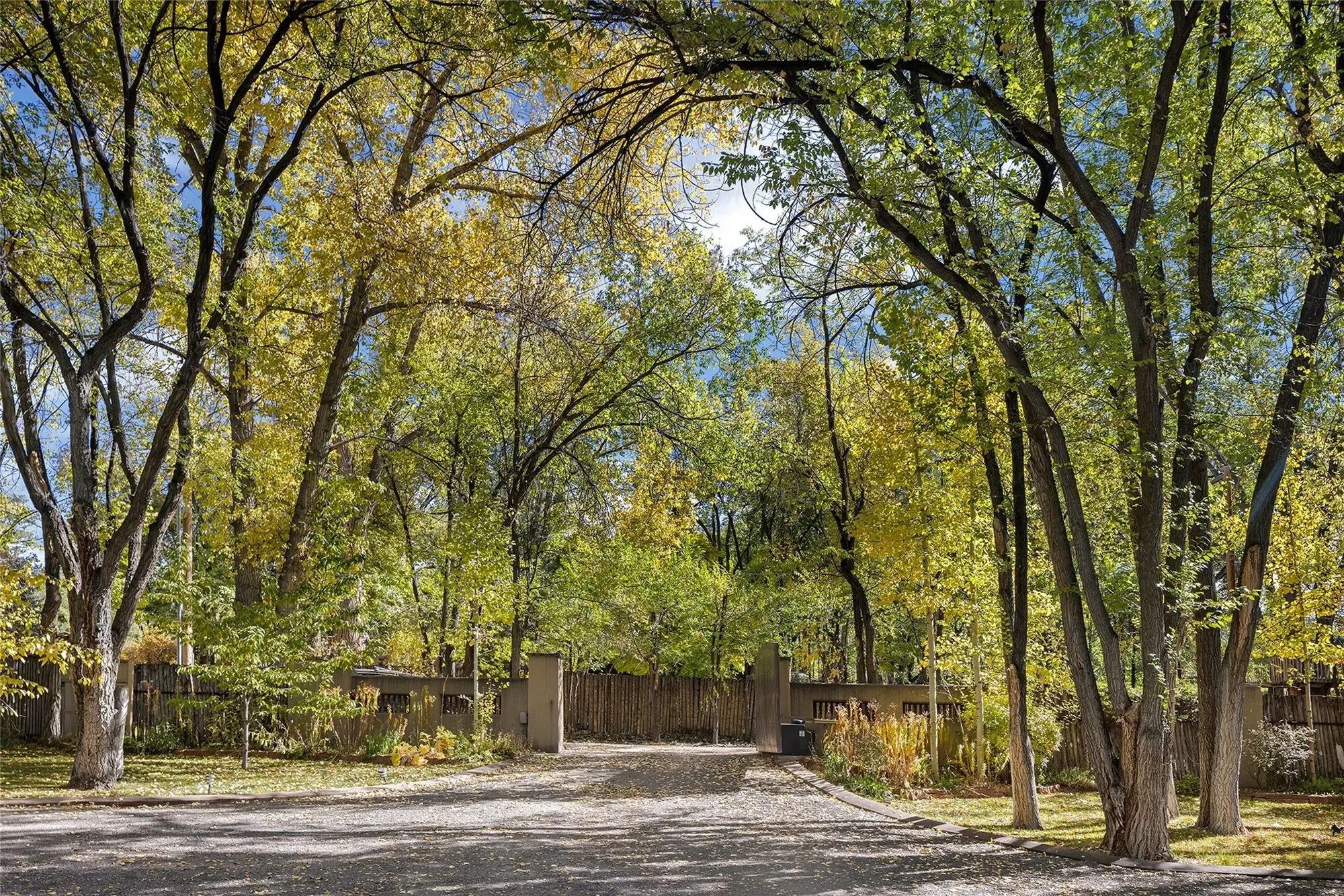 9 Old Coach , Santa Fe, NM 87506, Santa Fe, New Mexico, United States. - Photo 39