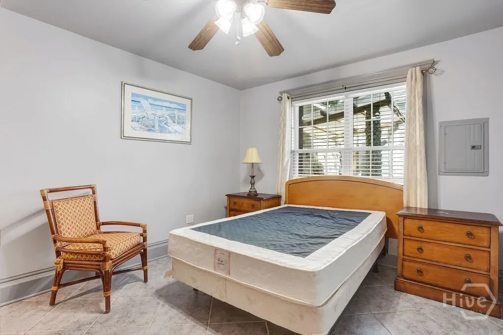 913-917 W 38th Street, Savannah, Georgia, United States. - Photo 52