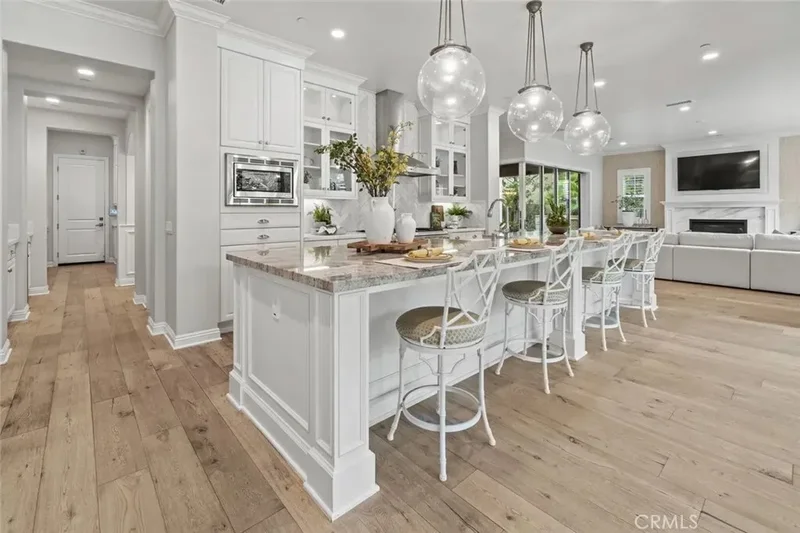 208 Radial, Irvine, California, United States. - Photo 10