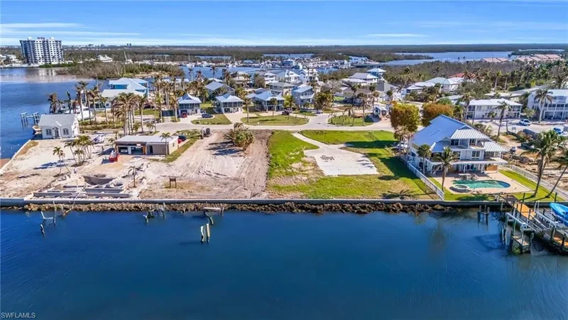 926 San Carlos DR, Fort Myers Beach, Florida, United States. - Photo 21