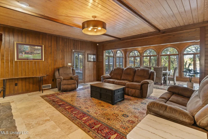 36 Shady Lane, Hattiesburg, MS 39402, Hattiesburg, Mississippi, United States. - Photo 22