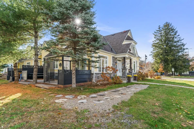 23 Spencer Street, Bracebridge, Ontario, Canada. - Photo 15