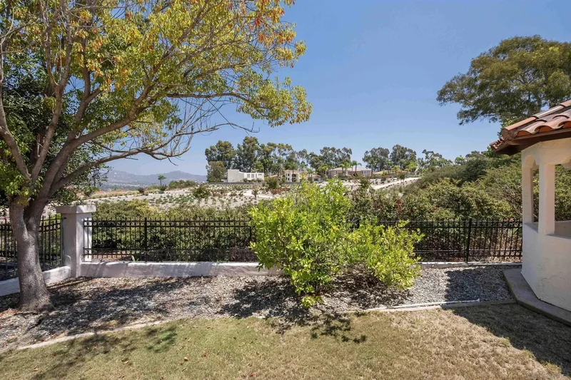 16205 Via Embeleso, San Diego, California, United States. - Photo 3