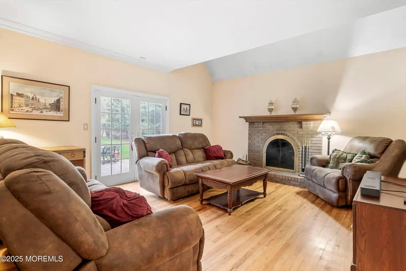 39 Primrose Lane, Colts Neck, NJ 07722, 07722, New Jersey, United States. - Photo 18