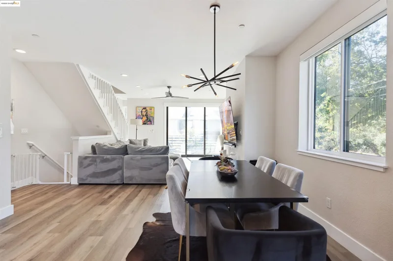 2640 Jones Rd, Walnut Creek, California, United States. - Photo 18