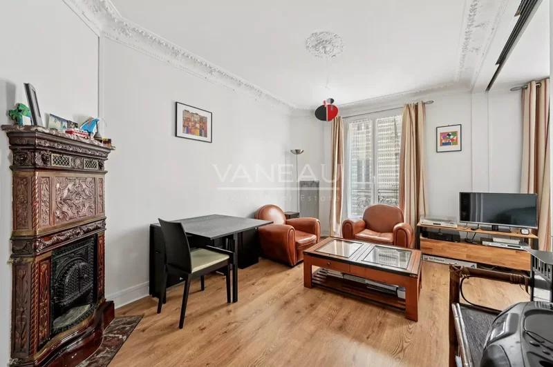 Paris, Île-de-France, France. - Photo 11